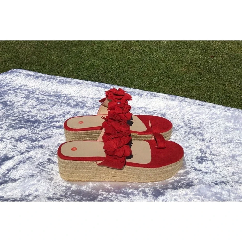 Red Floral‎ Platform Sandals With Espadrille Sole